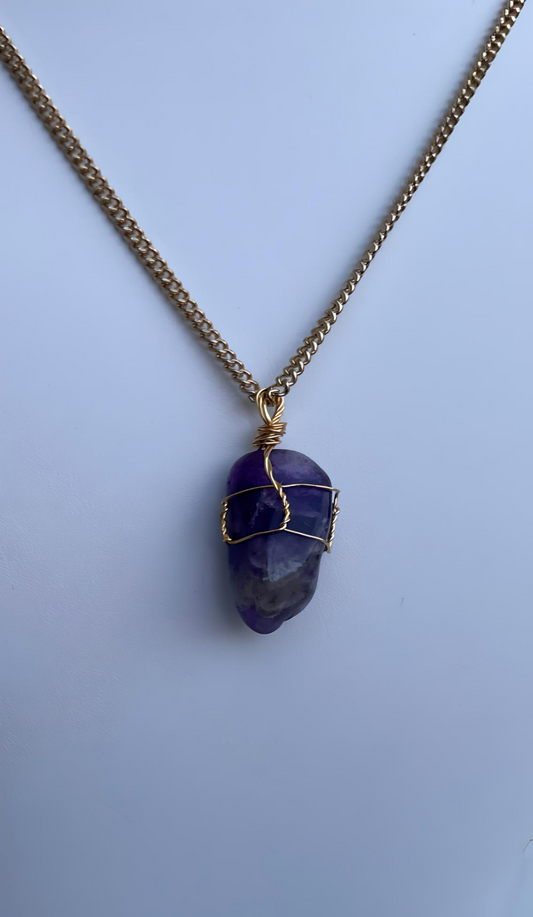 AMTH0006 Chevron Amethyst Pendant Wrapped in Gold-Colored Wire, Gold Chain