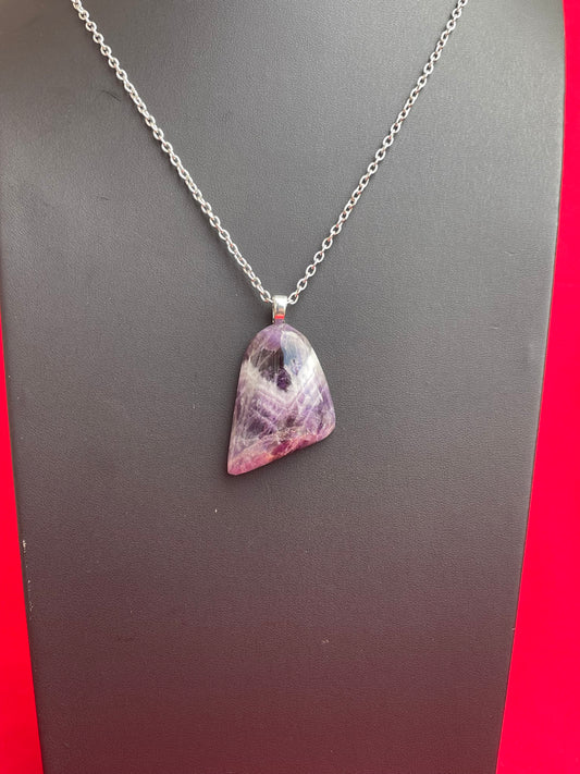 AMTH0016 Banded Amethyst Pendant on Silver Chain