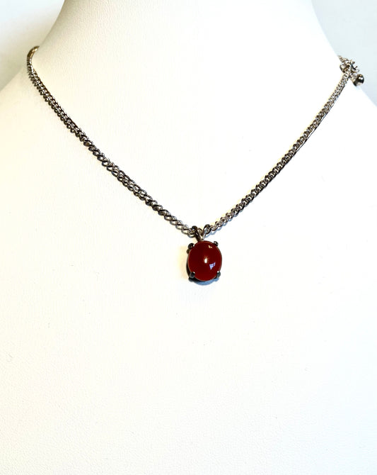 GARN0001 Pyrope Garnet Cabochons Set in Antiqued Sterling Silver on Bright Silver Chain