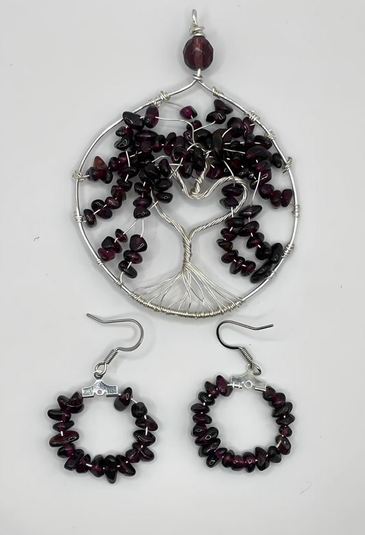 SET0001 Tree-of-Life Pendant in Silver Wire with Garnet Leaves, Matching Earrings