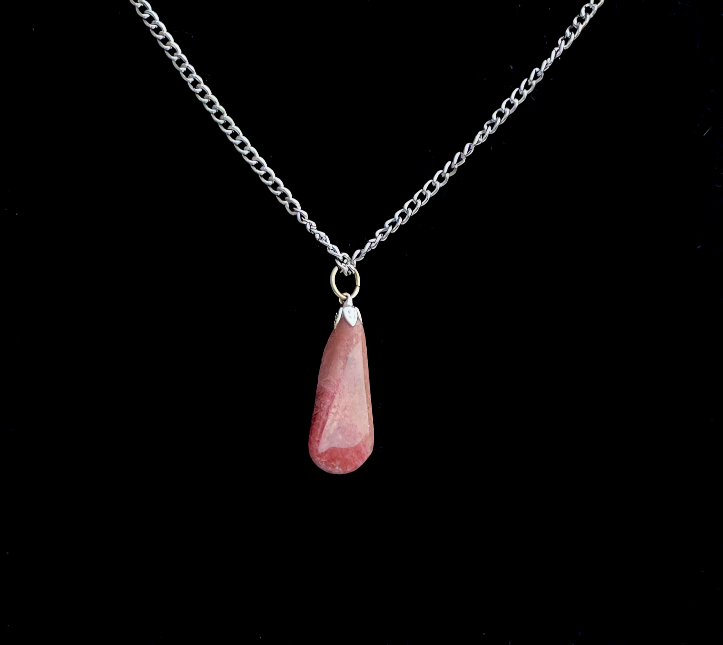 KD0007 Kona Dolomite Pendant on Silver Chain