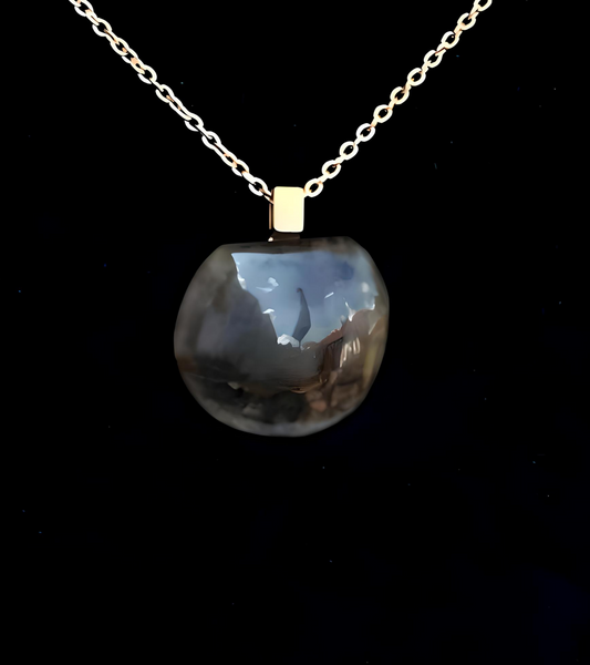 LAB0001 Labradorite  Pendant, Gold Chain