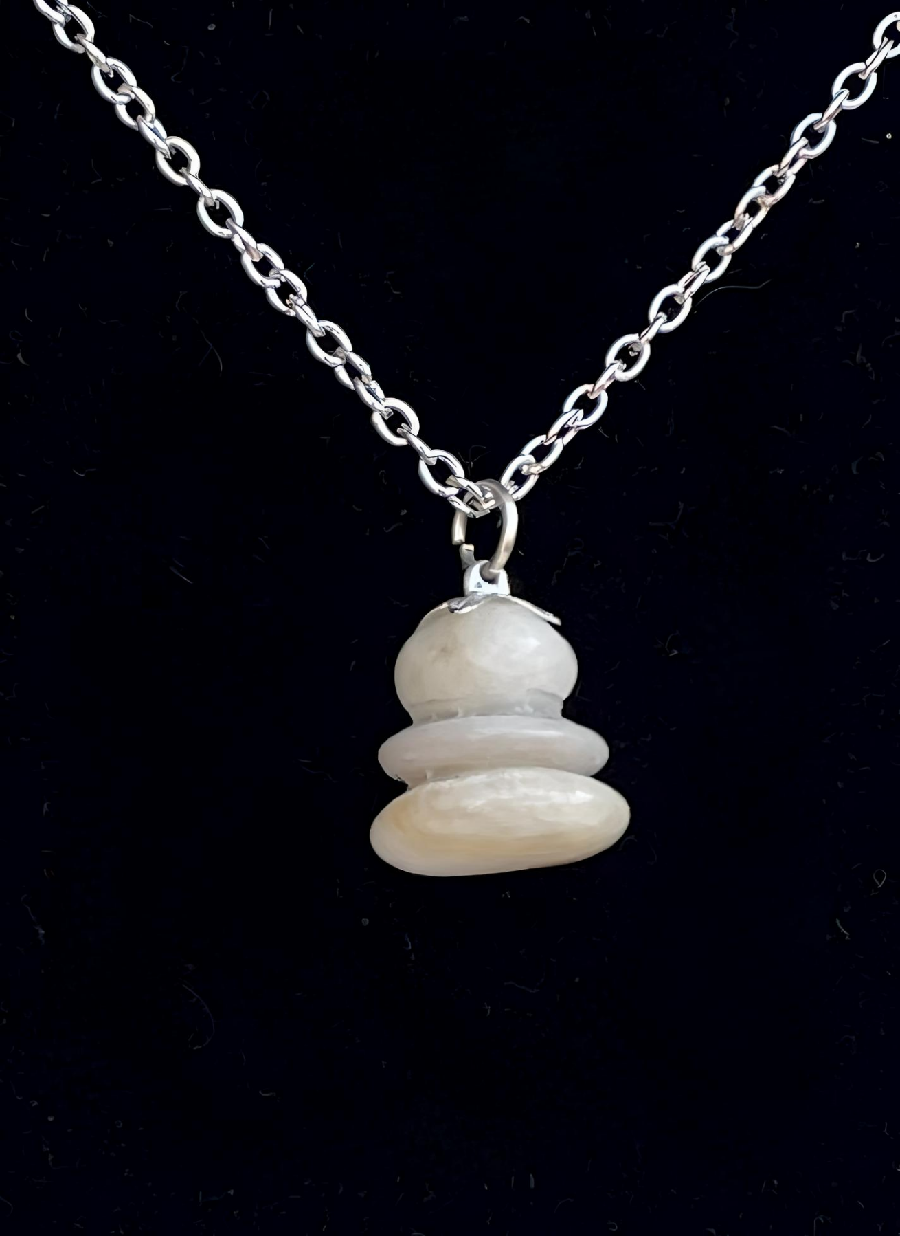 PEB0001 Stacked Pebbles Necklace