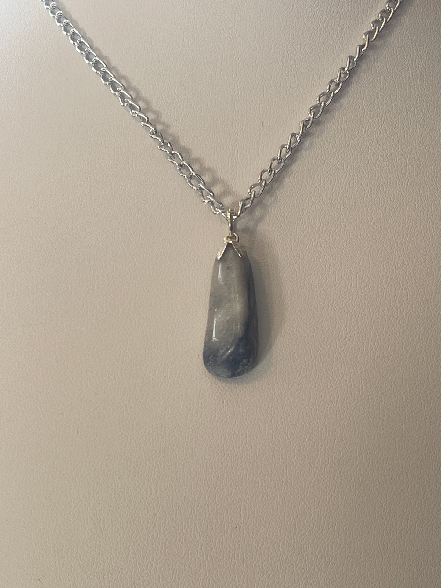 SODA0003 Small Sodalite Pendant Stone, Silver Chain