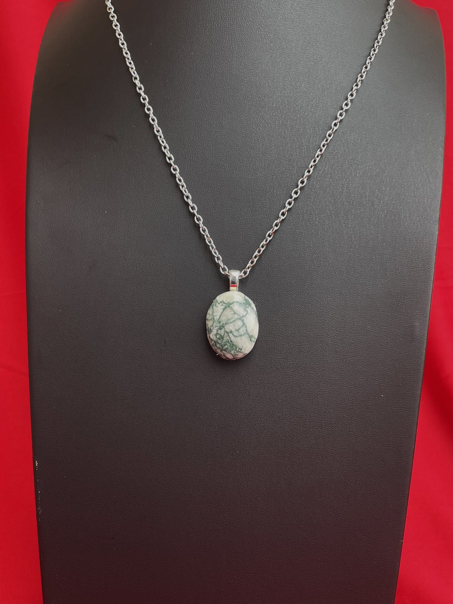 TAG0002 Tree Agate Pendant, Silver Chain