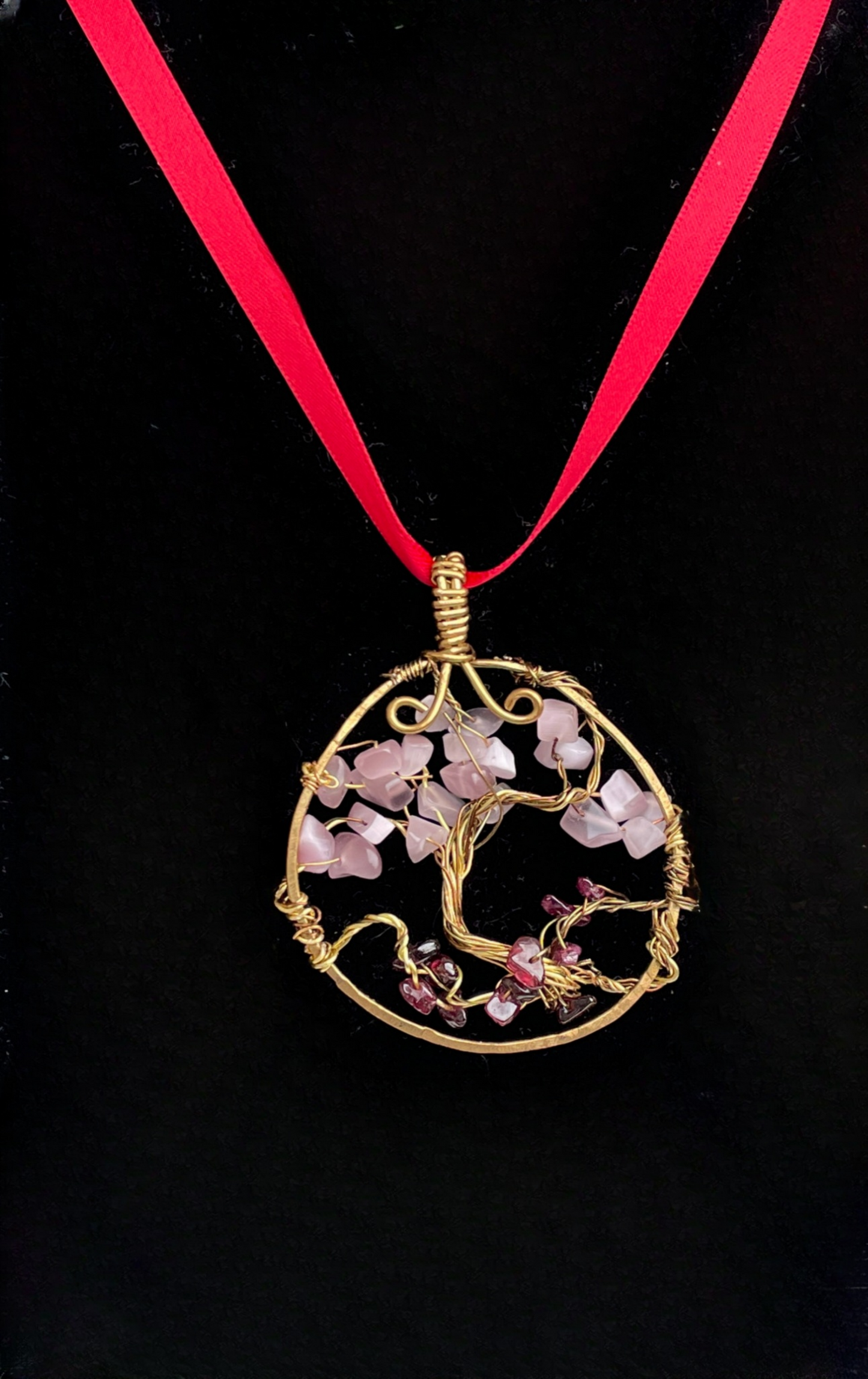 TOL0001 Tree-of-Life Pendant in Gold Wire, Lavendar Amethyst and Garnet Accent Stones